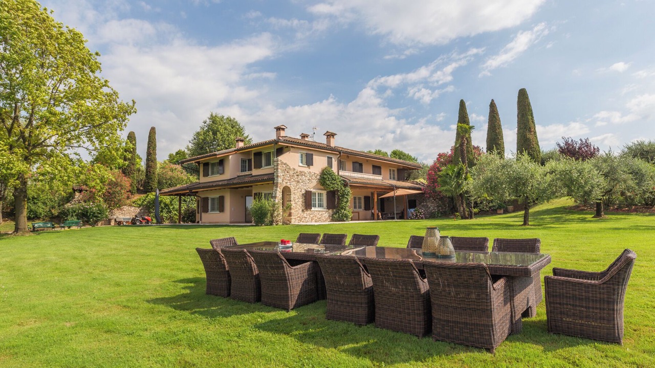 Photo of Outdoor in Montioni