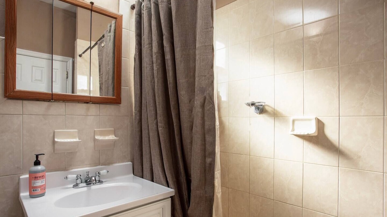 Photo of Bathroom in Queens