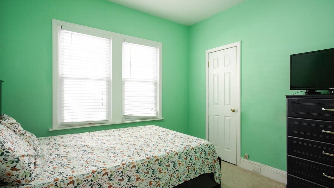 Photo of Bedroom in Queens