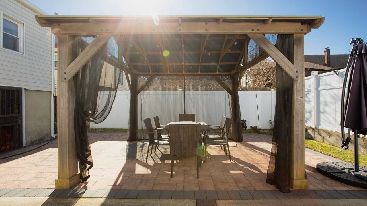 Photo of Outdoor in Queens