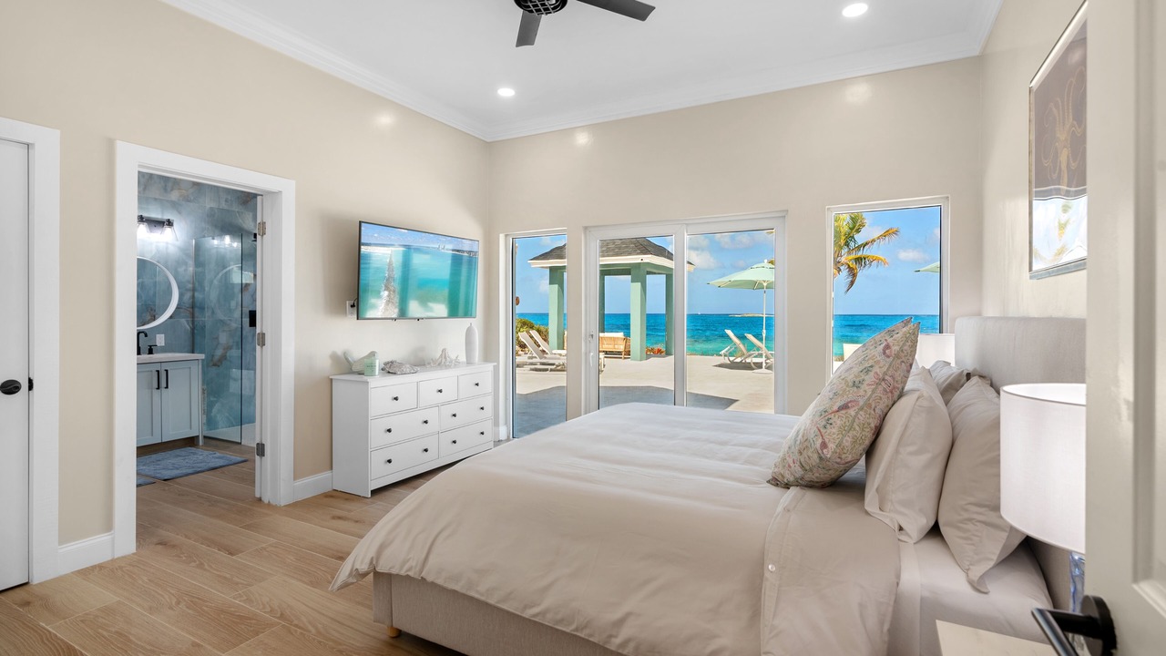 Photo of Bedroom in Farmer's Hill