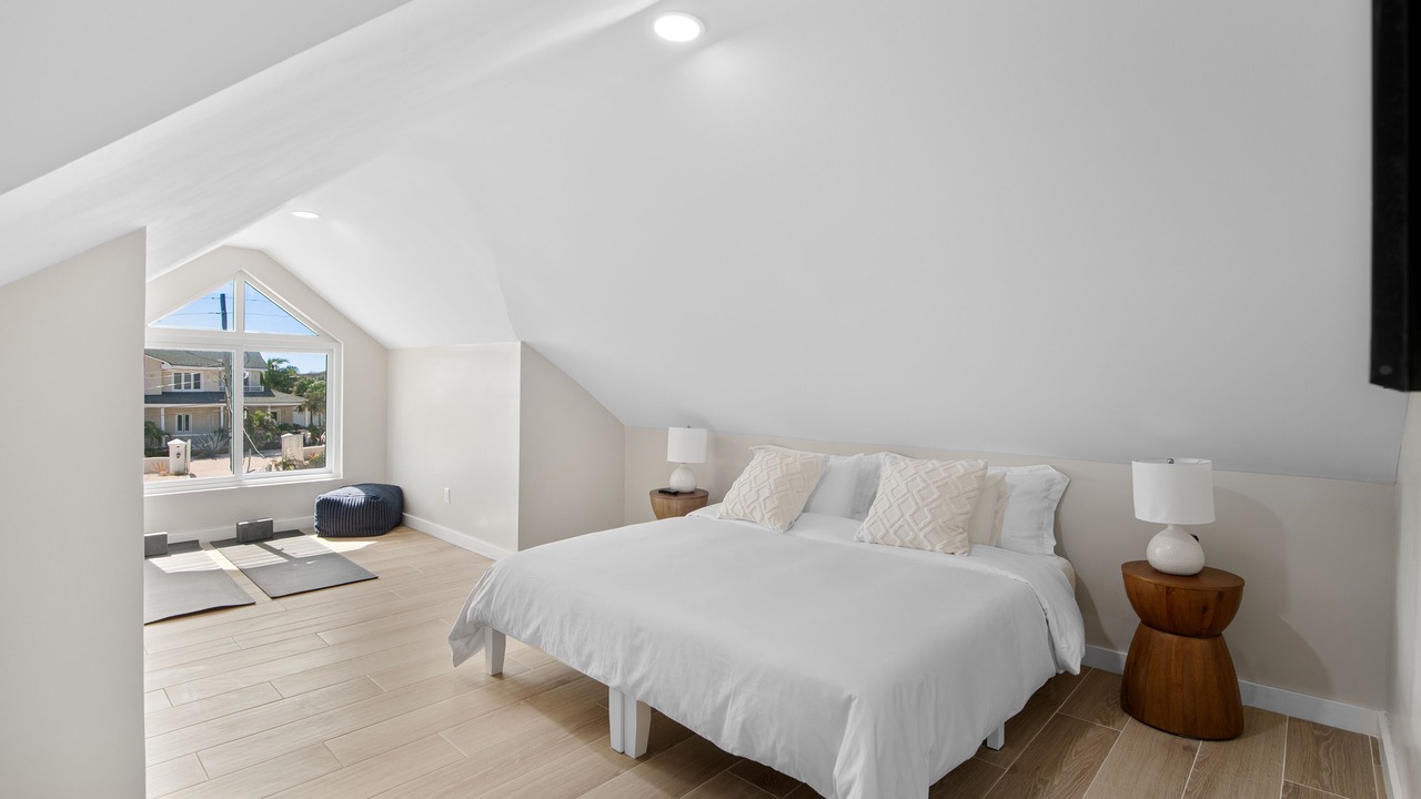 Photo of Bedroom in Farmer's Hill
