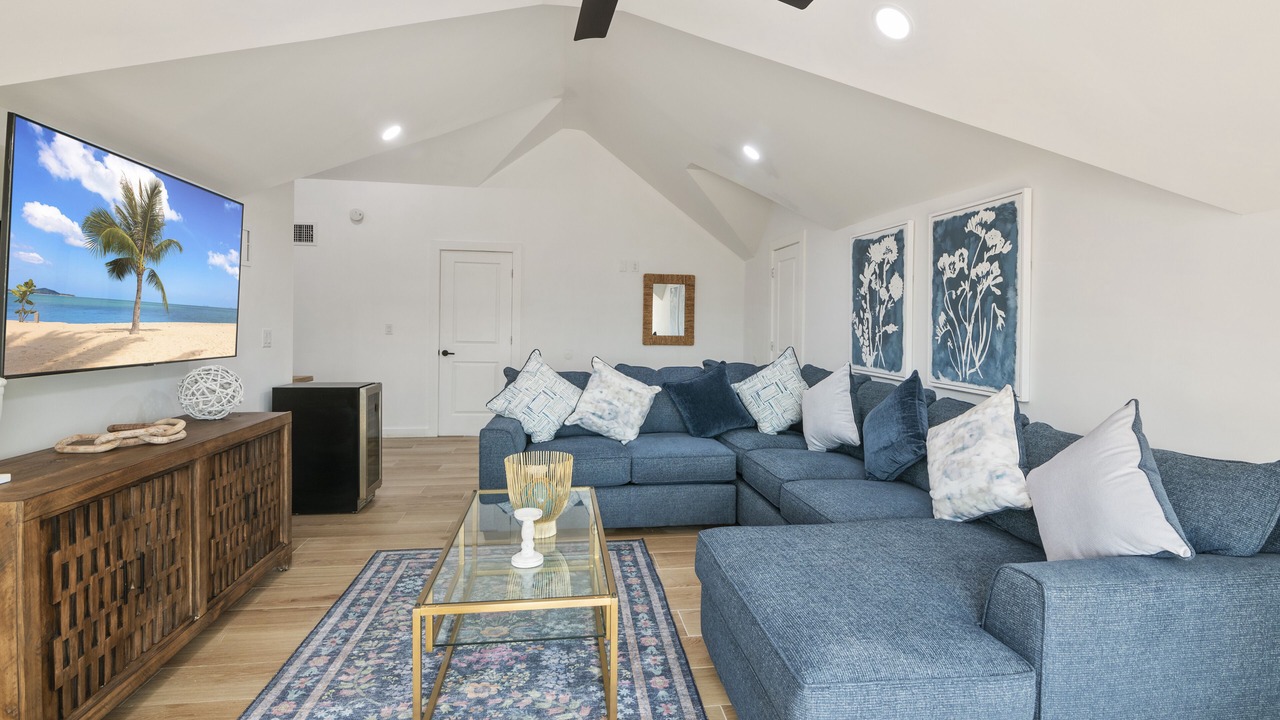 Photo of Livingroom in Farmer's Hill