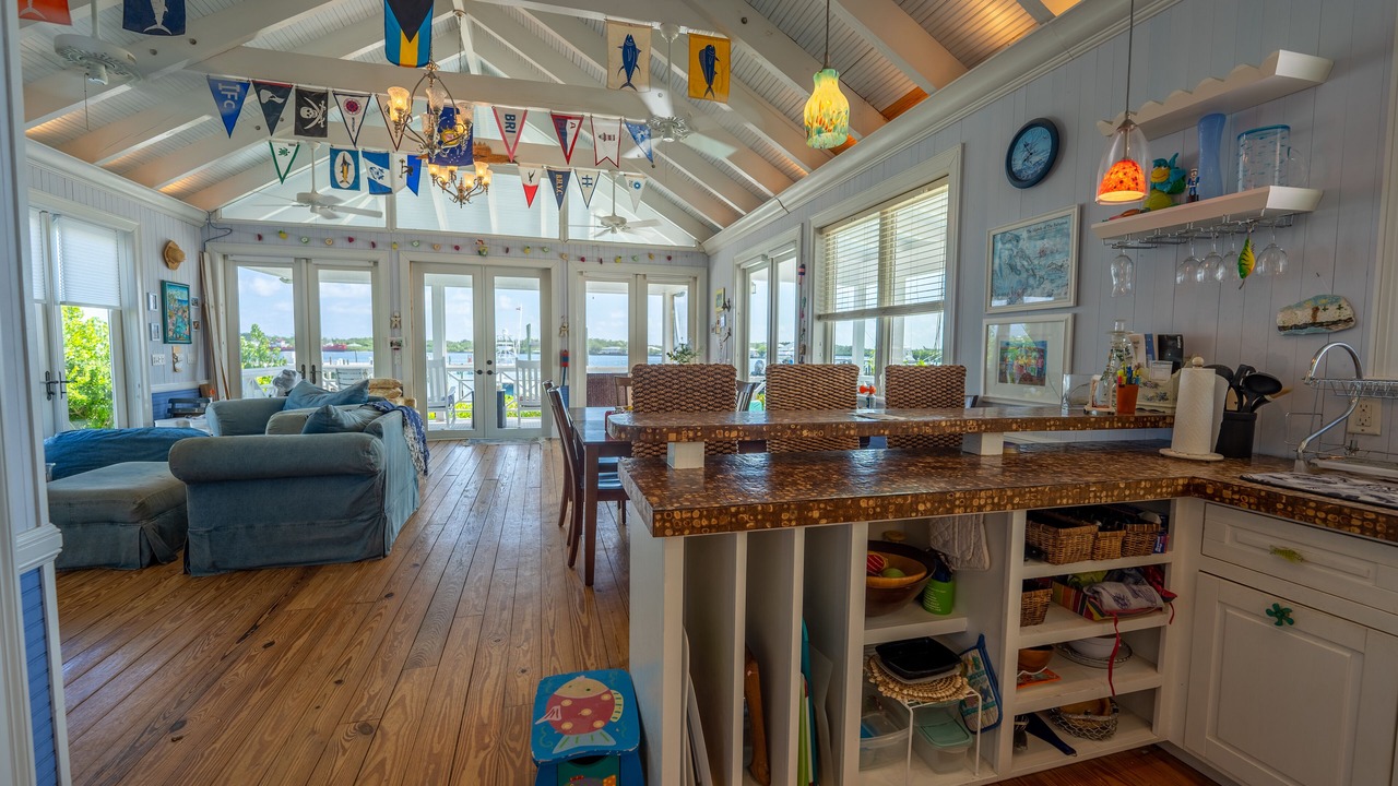 Photo of Others in Green Turtle Cay