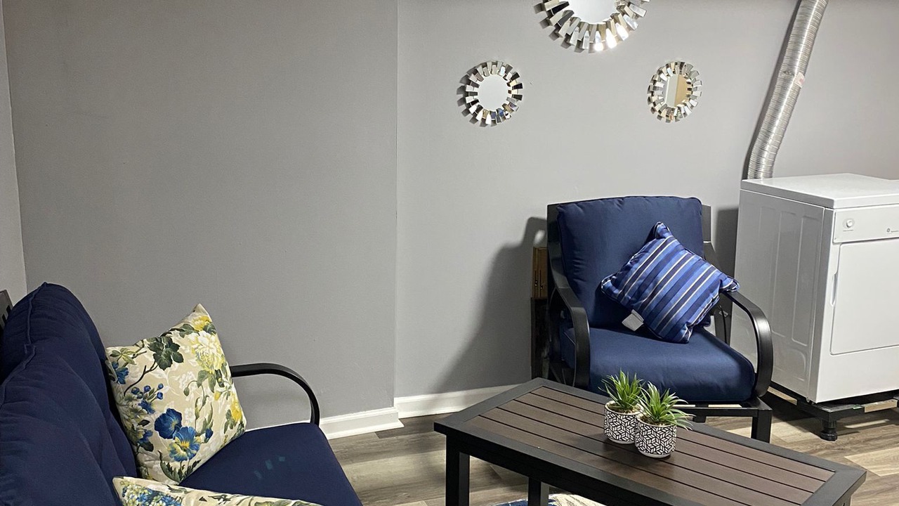 Photo of Livingroom in Brownsville