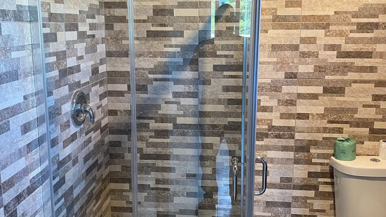 Photo of Bathroom in Rolleville