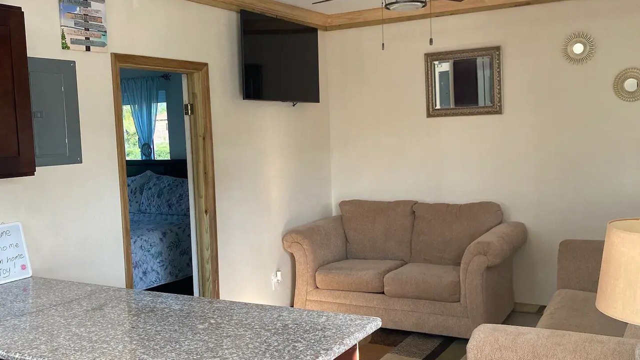 Photo of Livingroom in Rolleville
