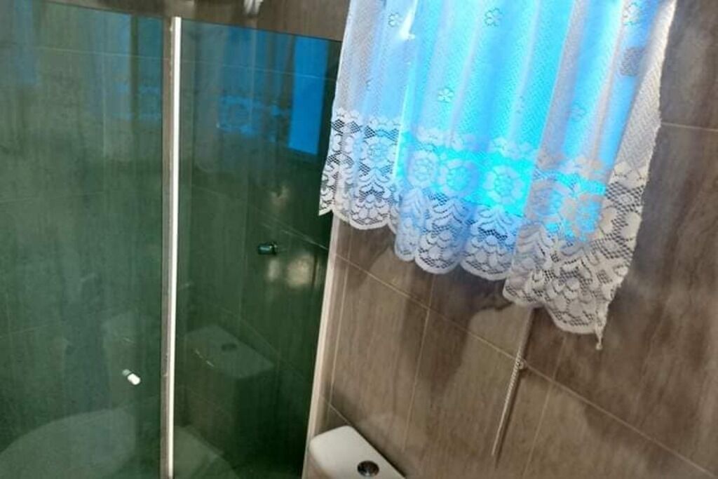 Photo of Bathroom in Pero