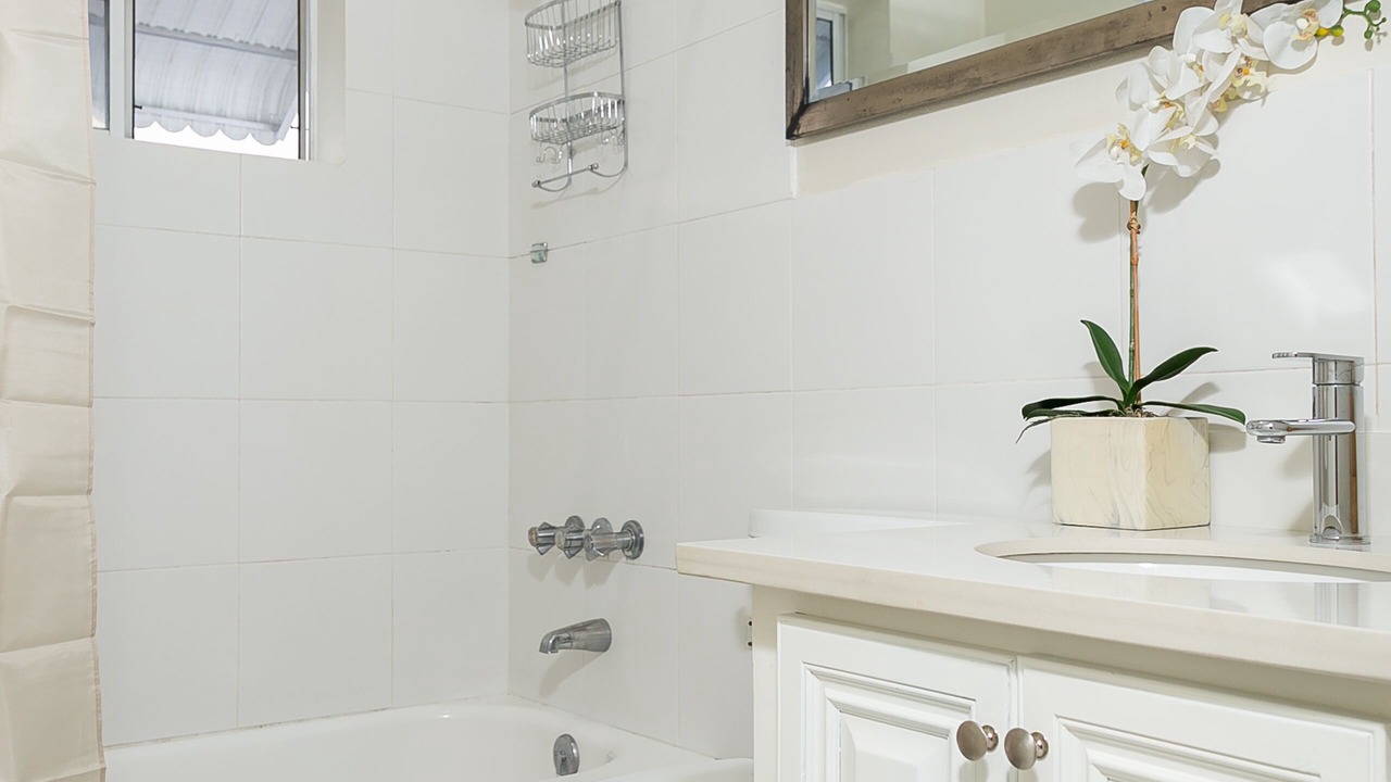 Photo of Bathroom in Beverly Hills