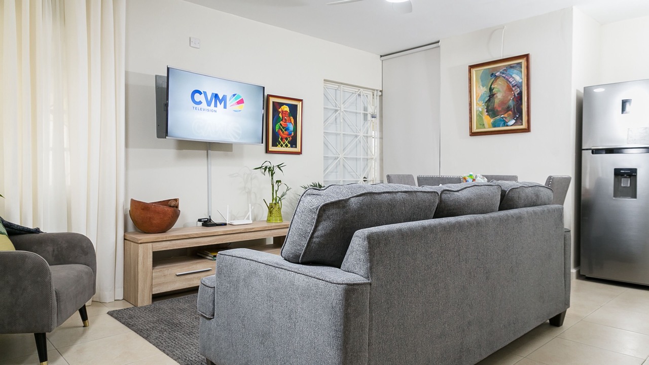 Photo of Livingroom in Beverly Hills