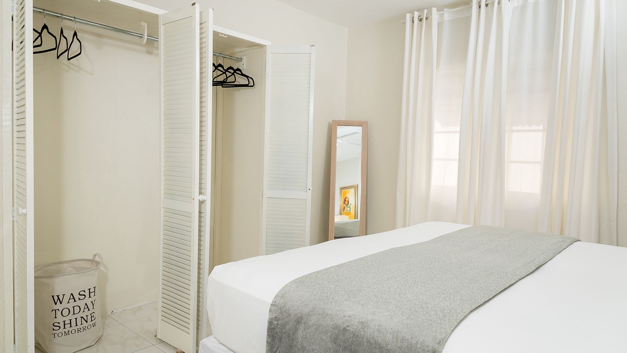 Photo of Bedroom in Beverly Hills
