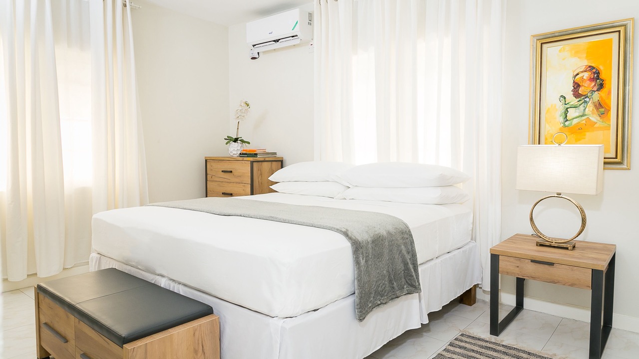 Photo of Bedroom in Beverly Hills