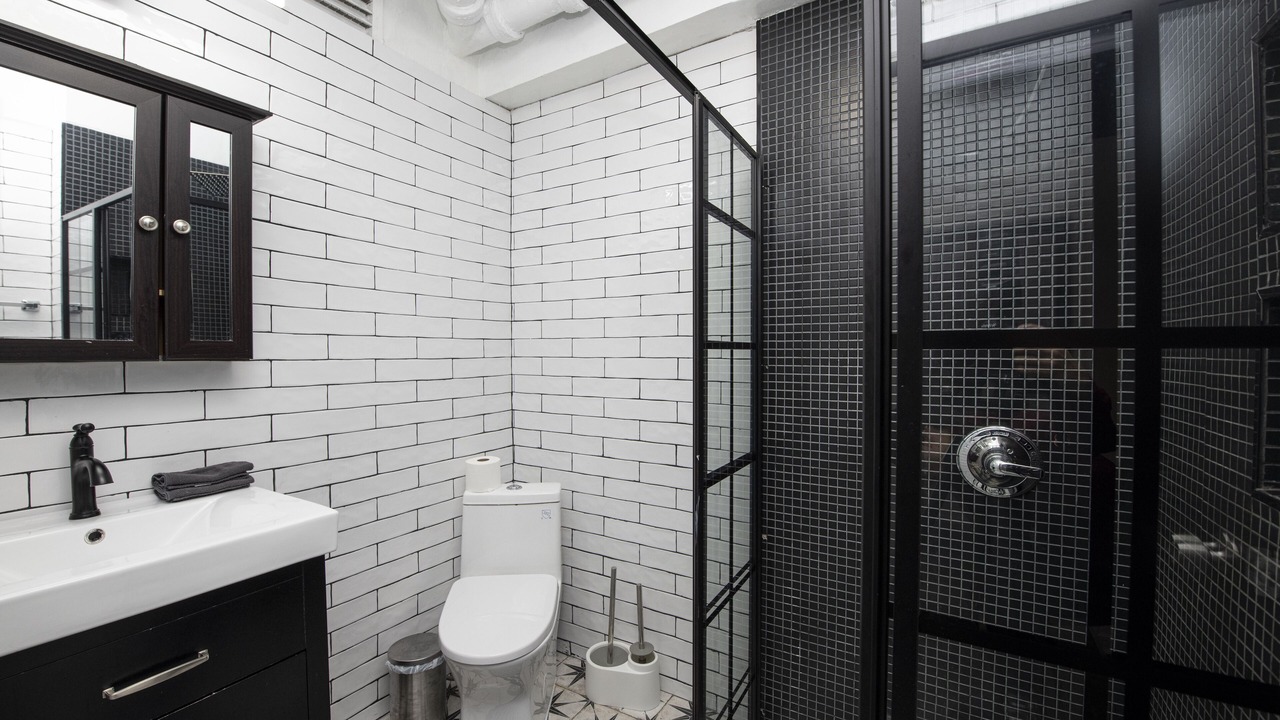 Photo of Bathroom in Midtown South