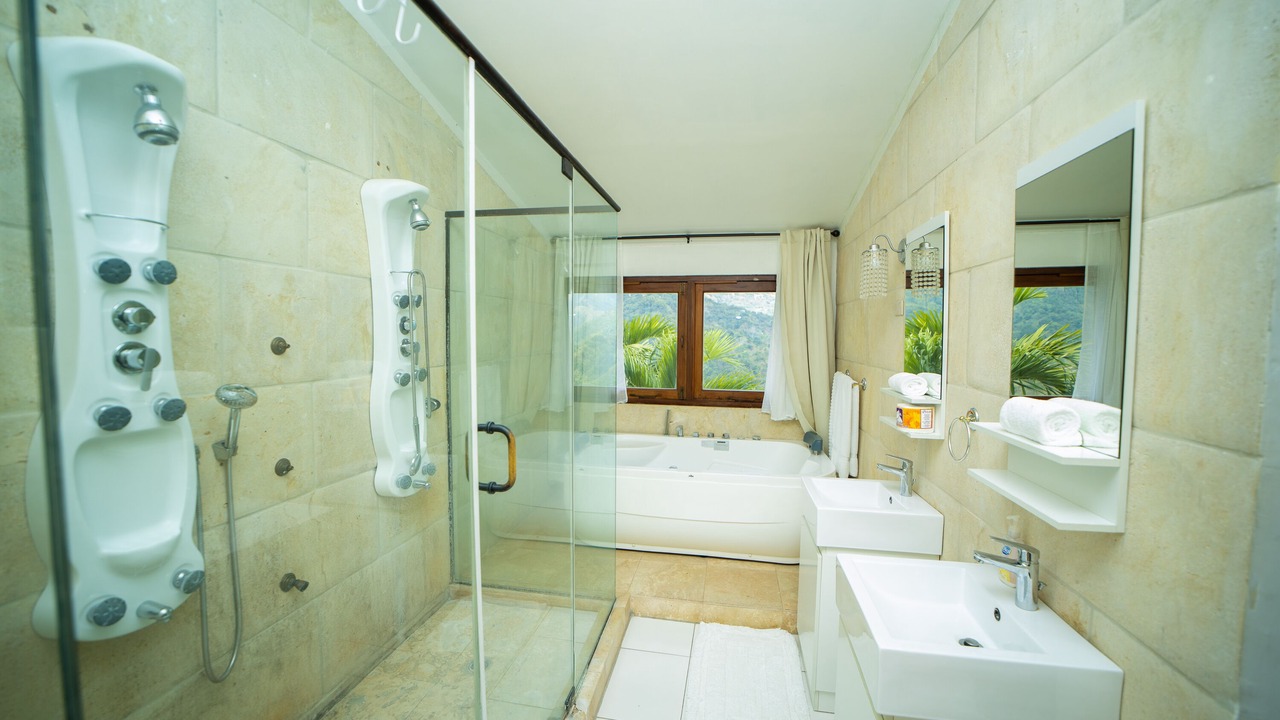 Photo of Bathroom in Jack's Hill