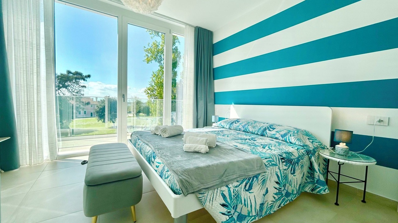 Photo of Bedroom in Isola Albarella