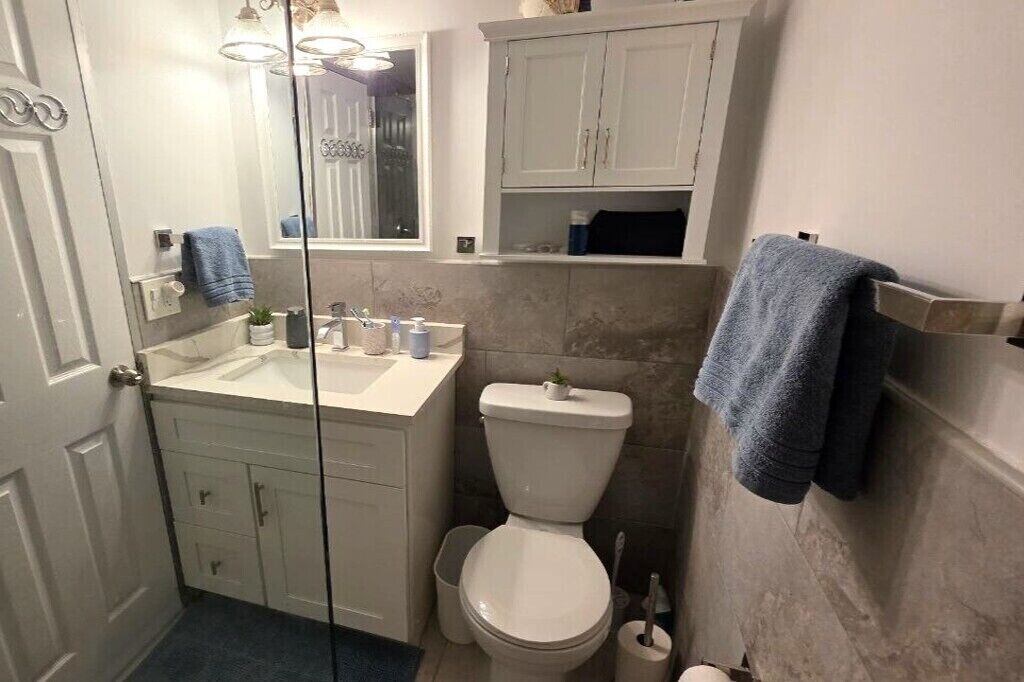 Photo of Bathroom in Williams Town
