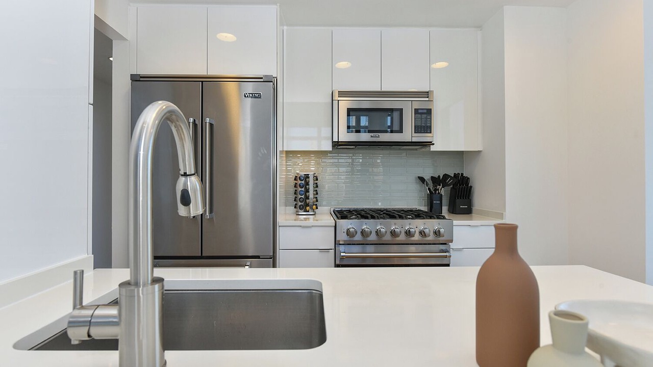 Photo of Kitchen in Central Park South