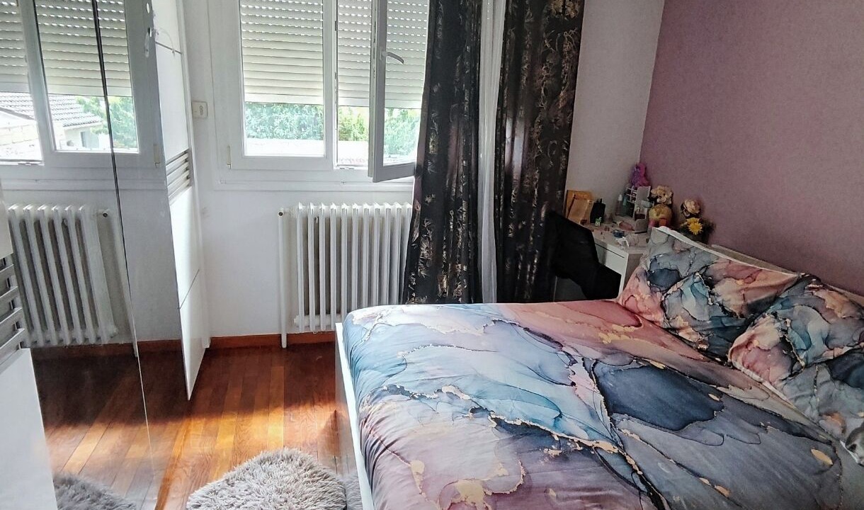 Photo of Bedroom in Livry-Gargan