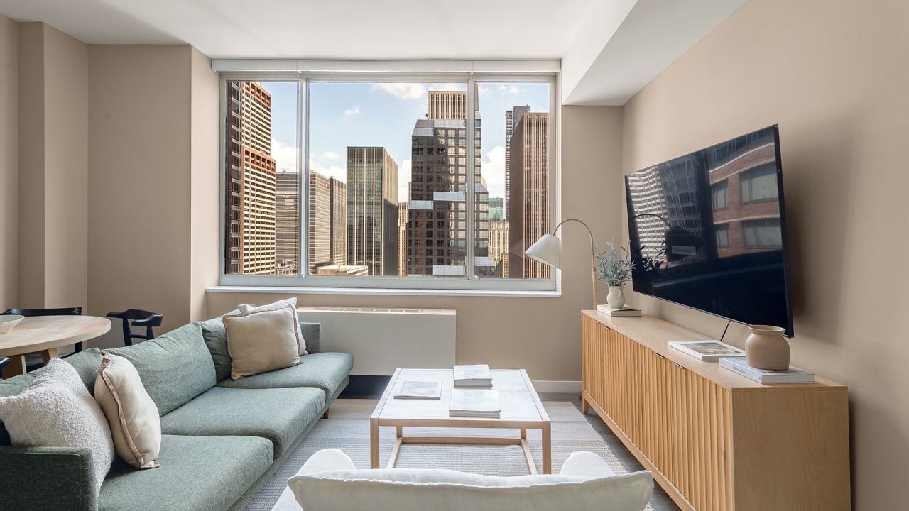 Photo of Livingroom in Midtown West