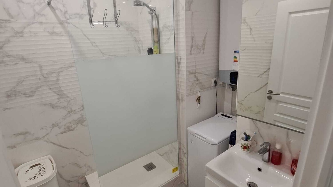 Photo of Bathroom in Antony