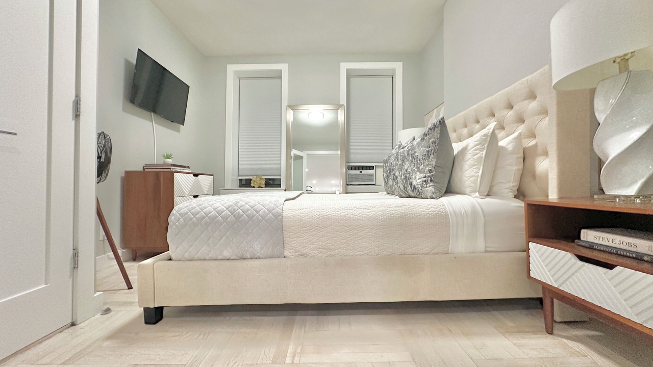 Photo of Bedroom in Chelsea