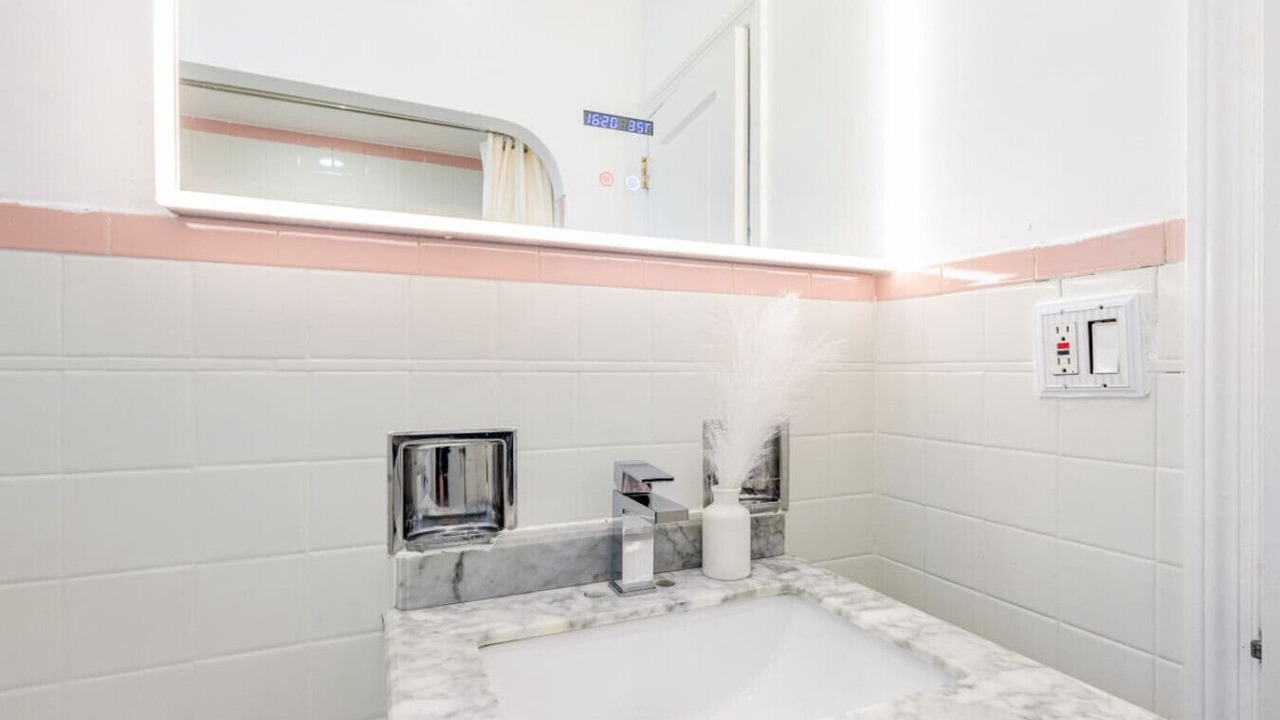 Photo of Bathroom in East New York