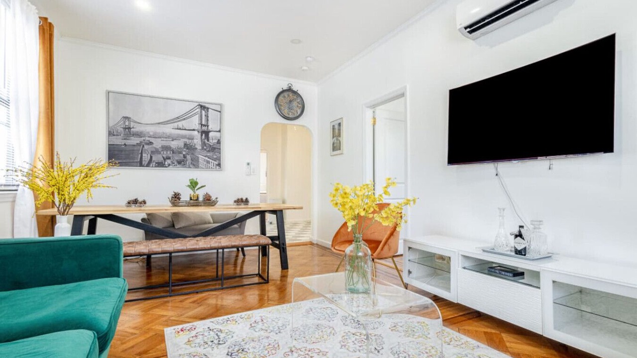 Photo of Livingroom in East New York