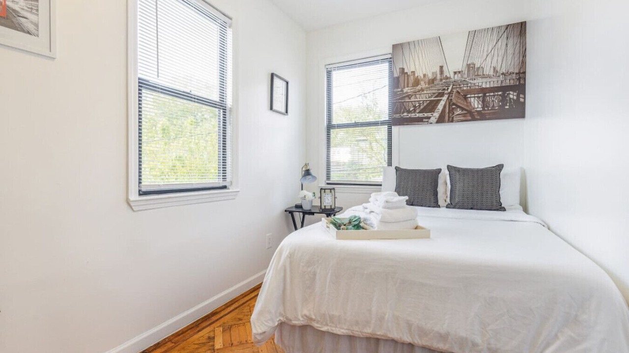 Photo of Bedroom in East New York
