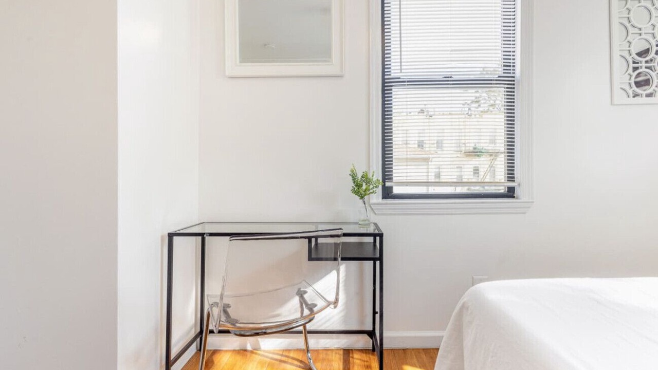 Photo of Bedroom in East New York