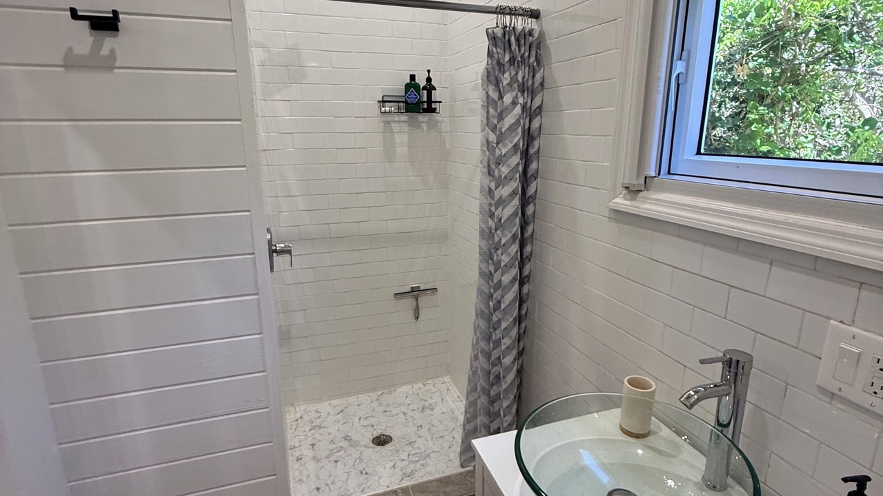Photo of Bathroom in Hope Town