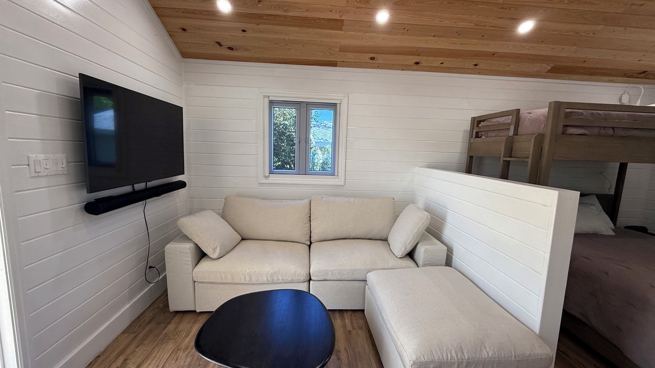 Photo of Bedroom in Hope Town