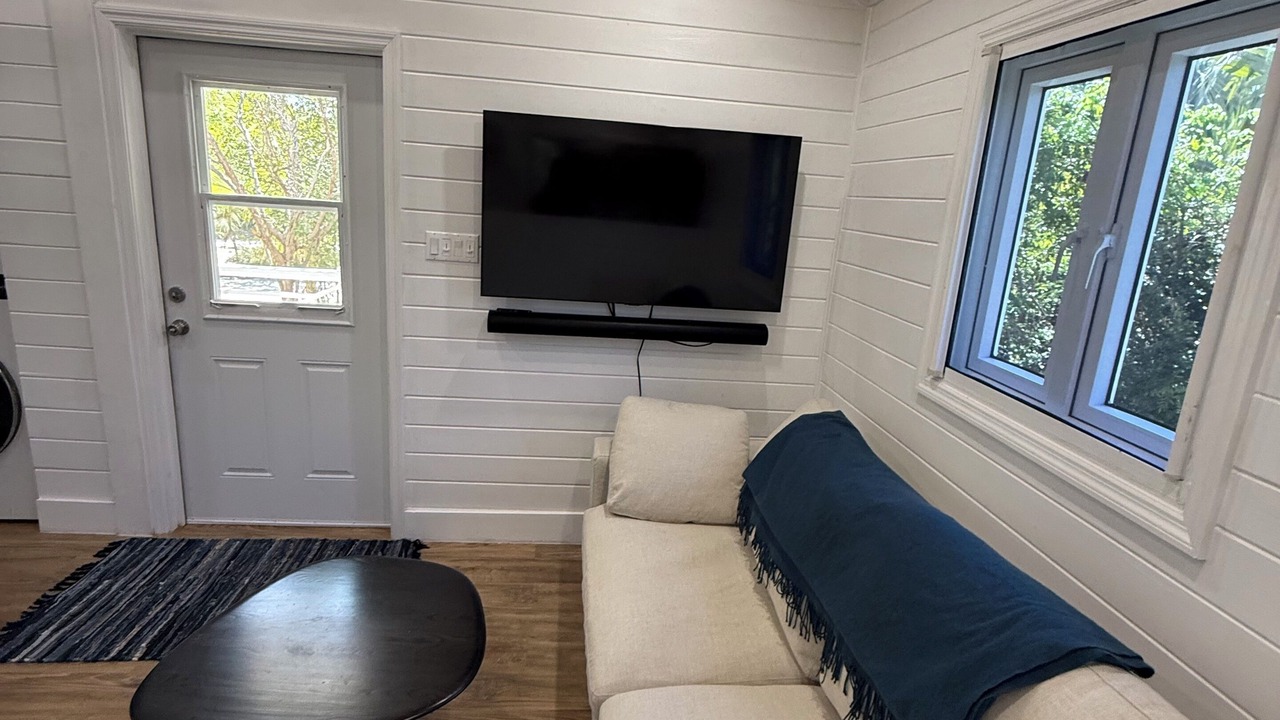 Photo of Livingroom in Hope Town