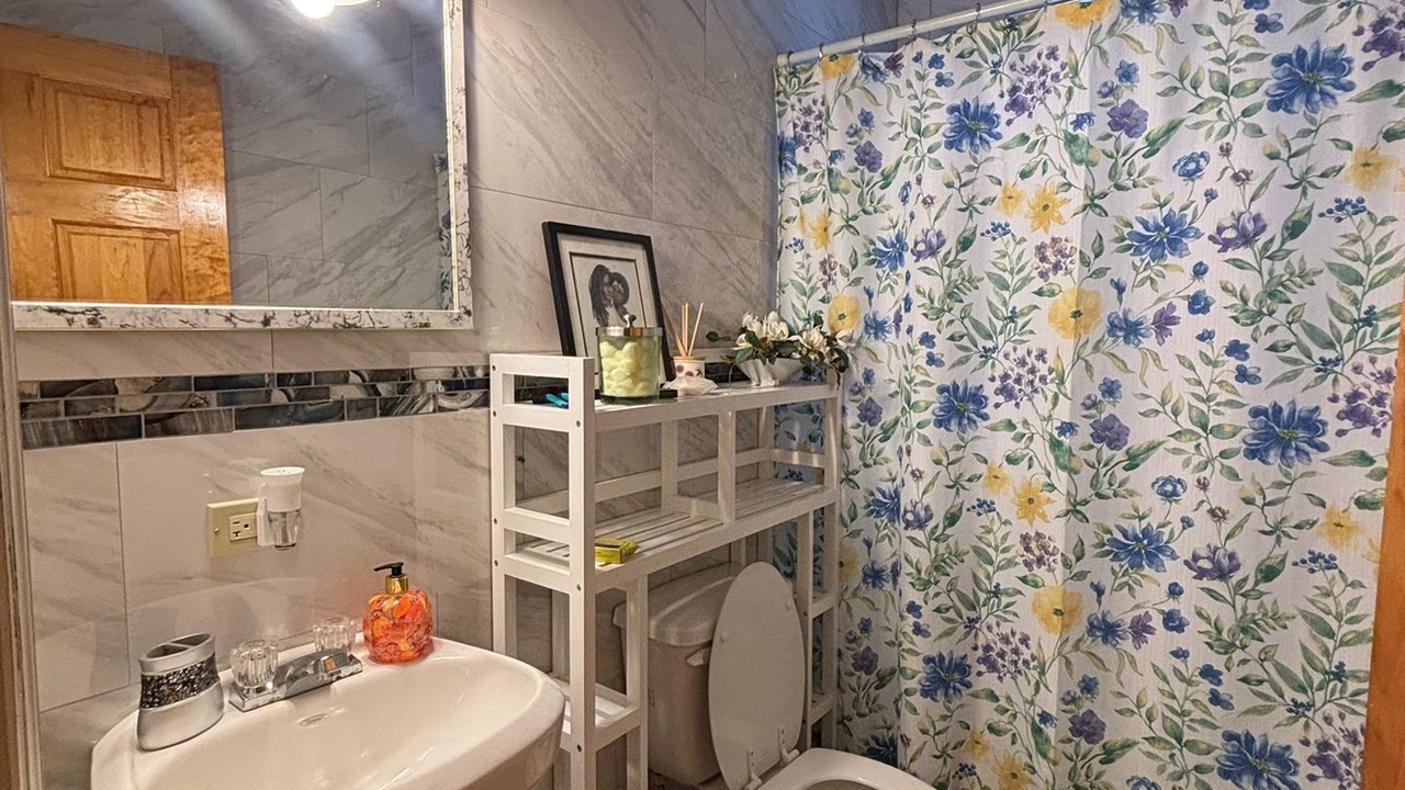 Photo of Bathroom in George Town