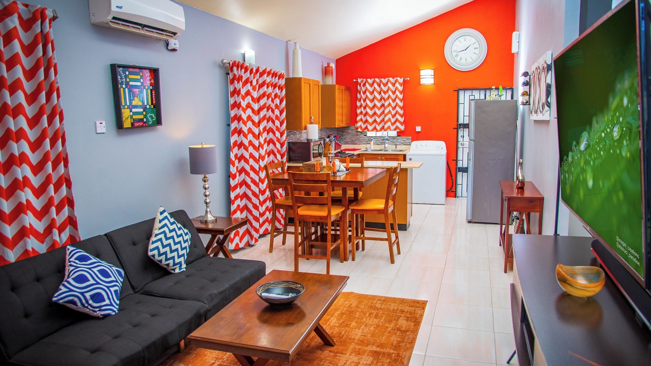 Photo of Livingroom in Caribbean Estates