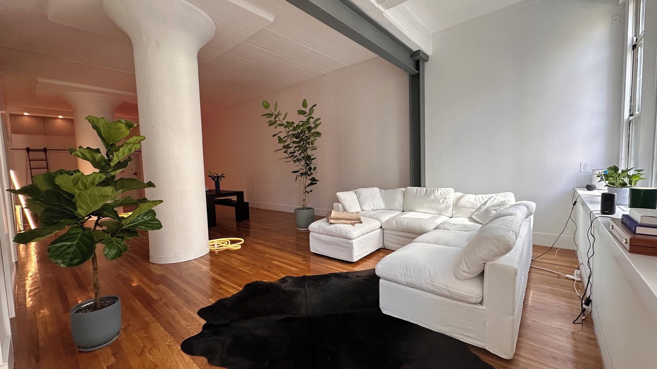 Photo of Livingroom in SoHo