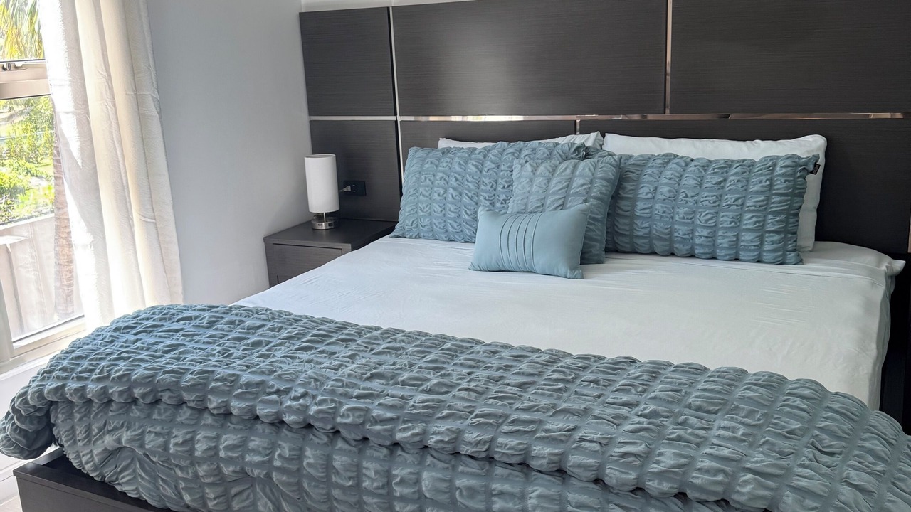 Photo of Bedroom in Nassau