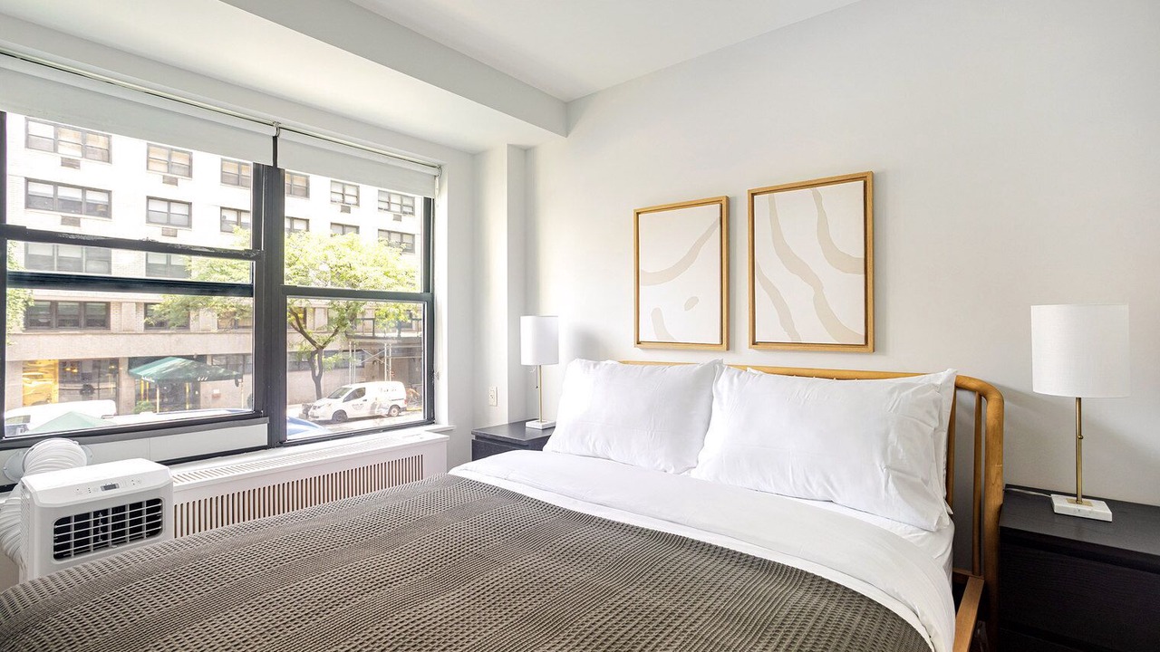 Photo of Bedroom in Sutton Place
