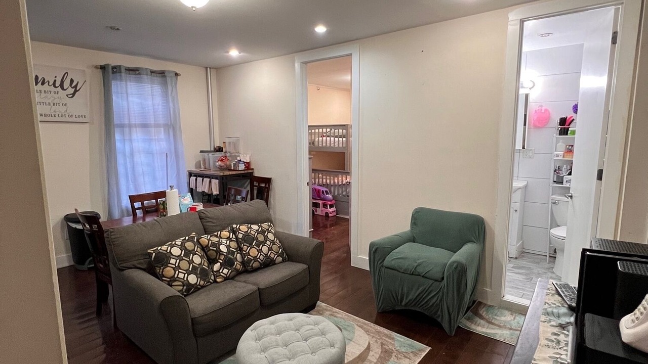 Photo of Livingroom in Washington Heights