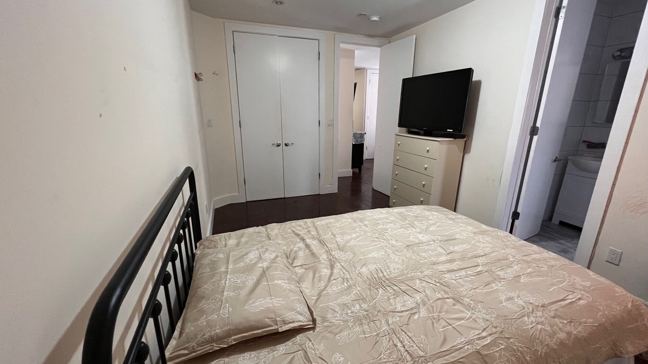 Photo of Bedroom in Washington Heights