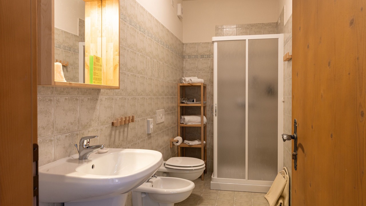 Photo of Bathroom in Tambre