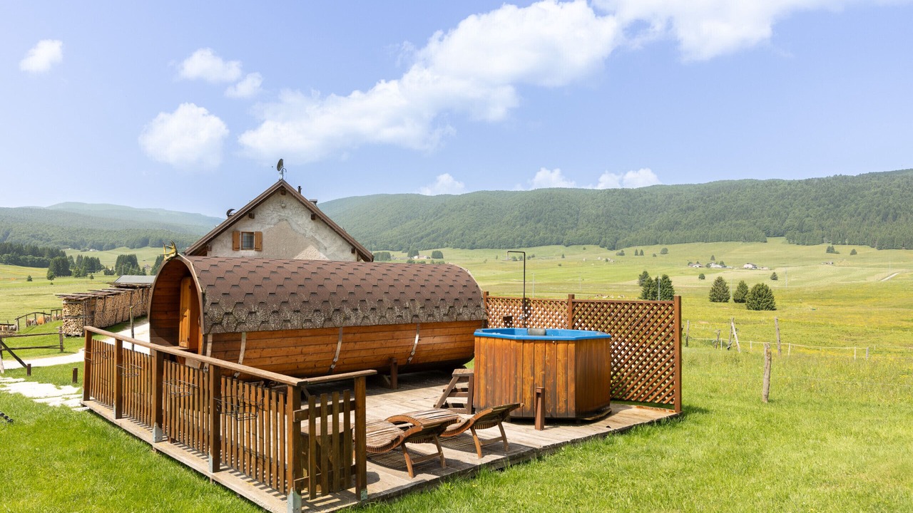 Photo of Outdoor in Tambre