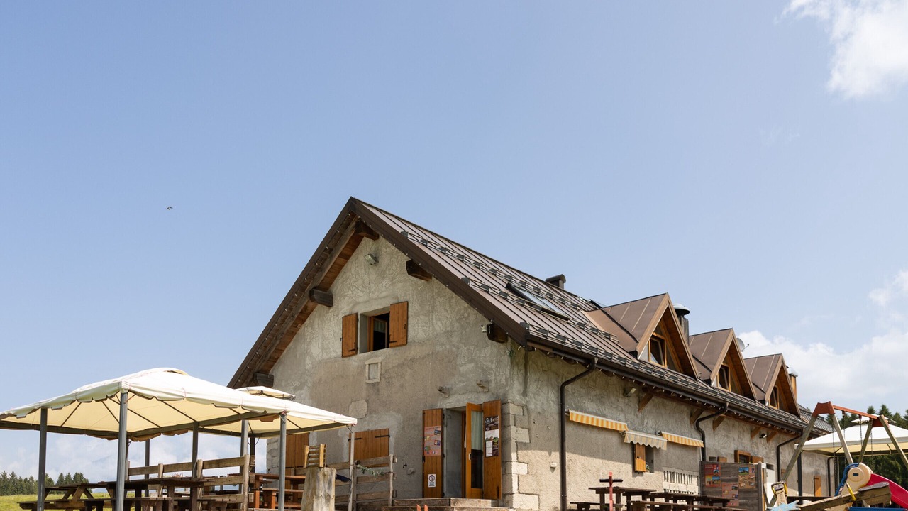 Photo of Outdoor in Tambre