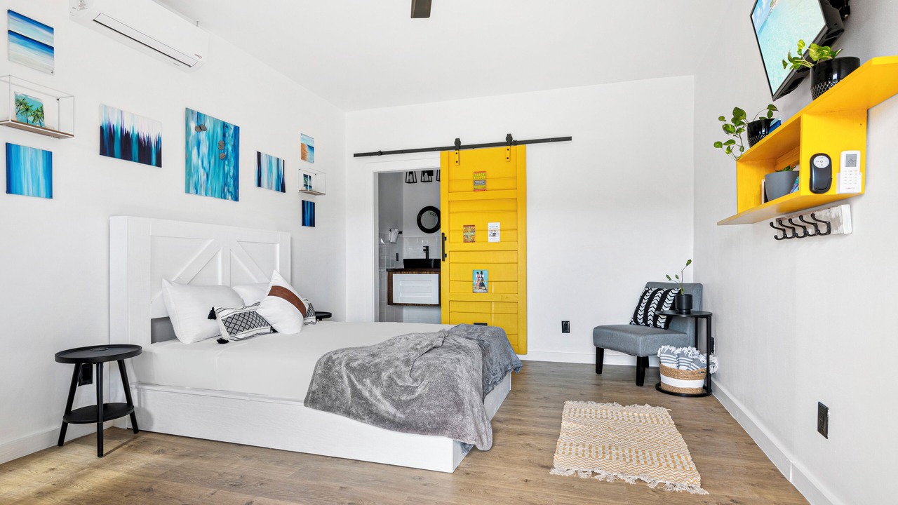 Photo of Bedroom in George Town