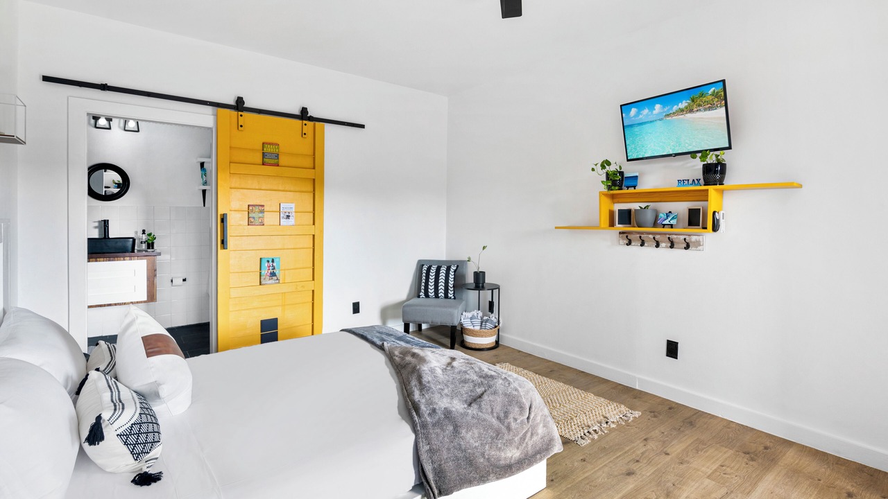 Photo of Bedroom in George Town