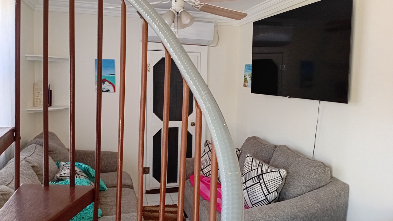 Photo of Livingroom in Tar Bay