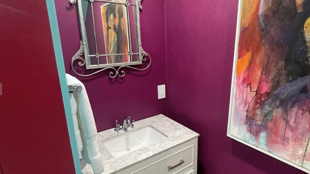 Photo of Bathroom in Green Turtle Cay