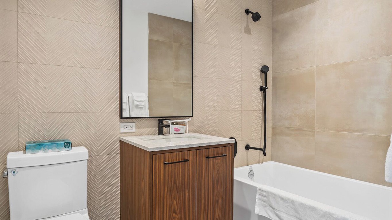 Photo of Bathroom in Bath Beach