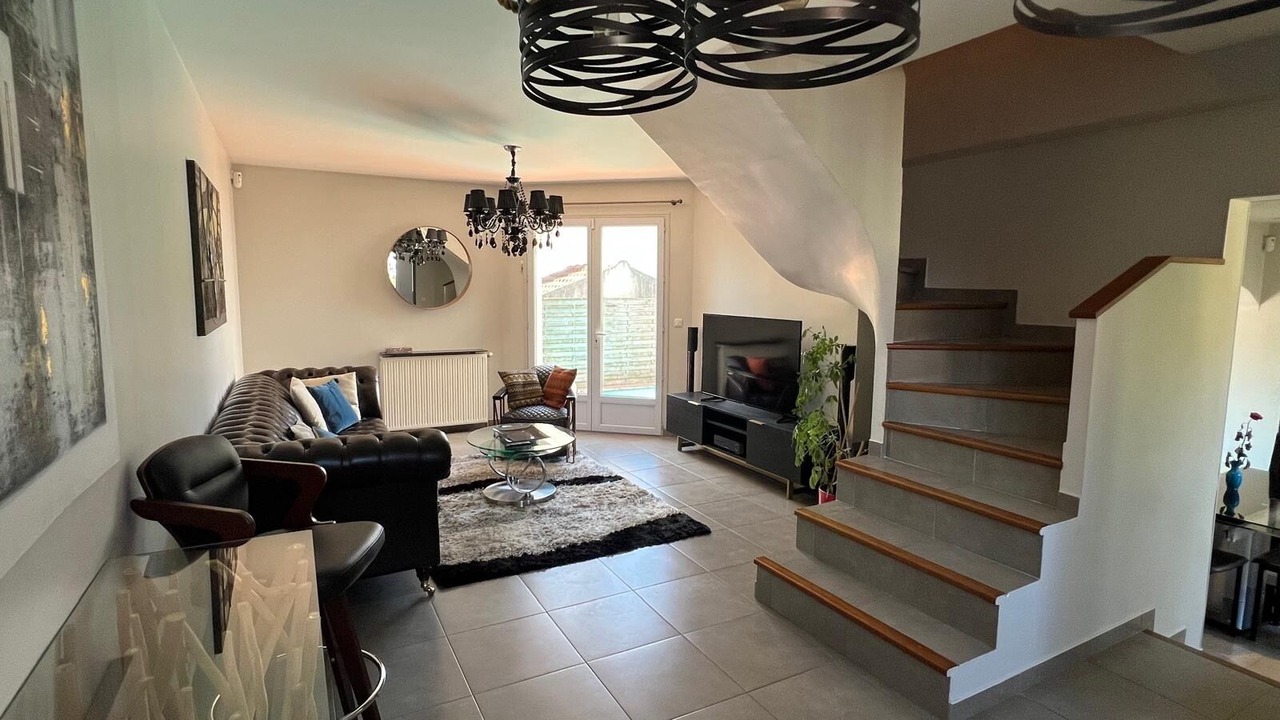 Photo of Livingroom in Antony