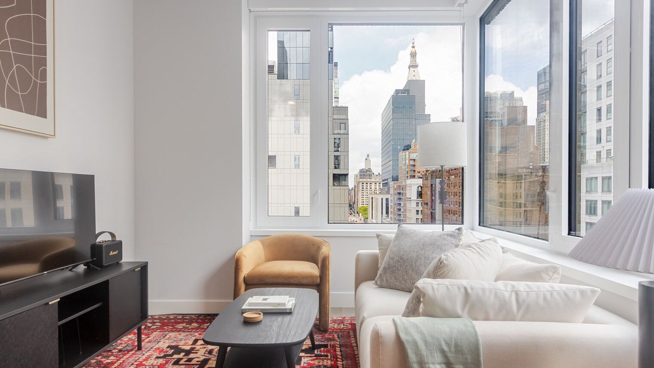 Photo of Livingroom in Gramercy