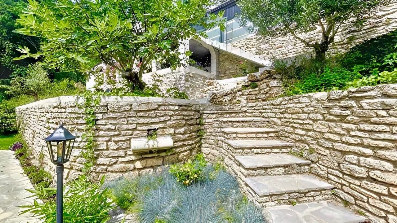 Photo of Outdoor in Le Plessis-Robinson